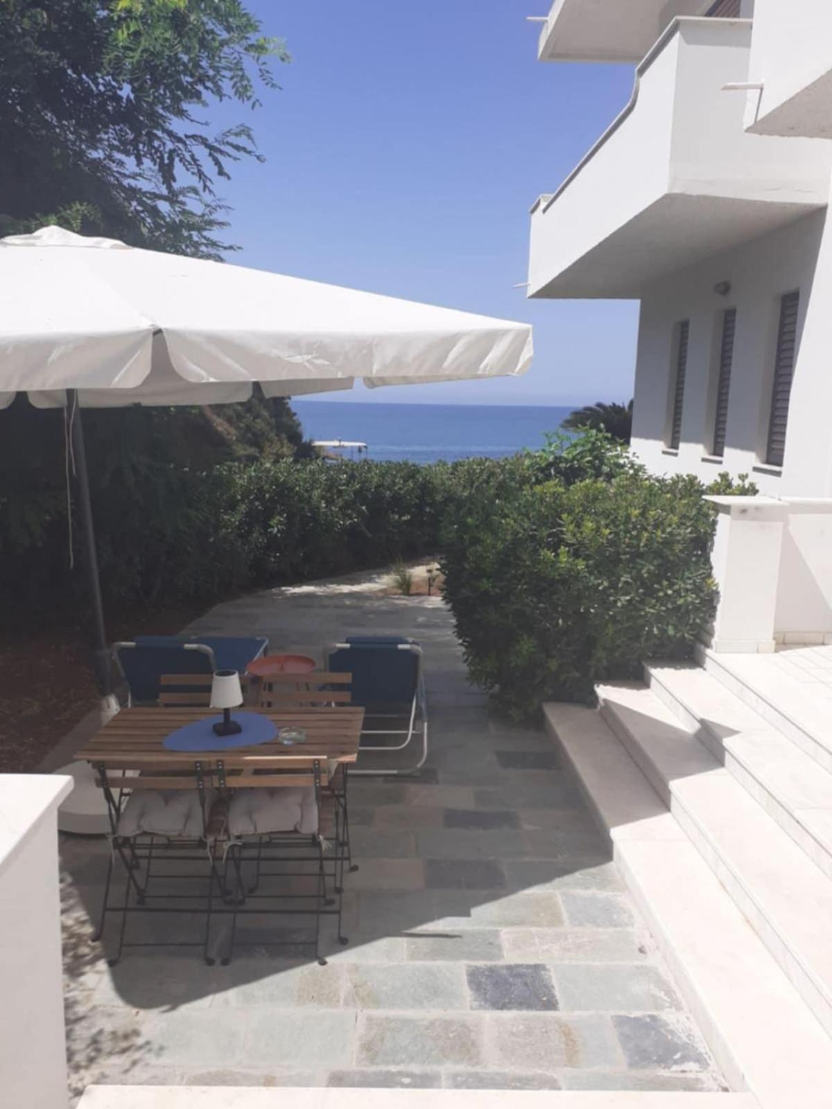 Billie'S Holiday Preveza Exterior foto